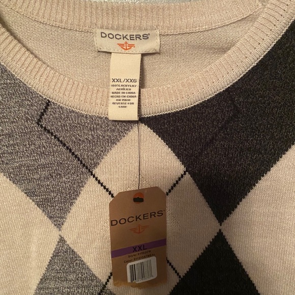 Sweater - Picture 2 of 2